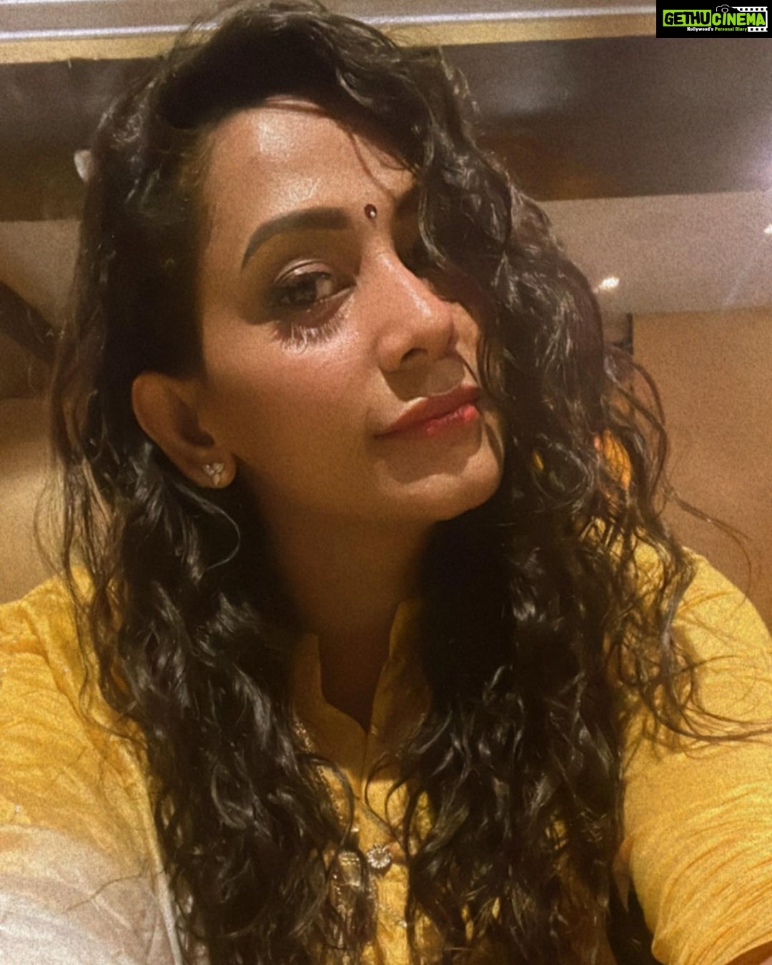 Sanjana Singh Instagram - Resolve to learn something new every day. Because every 24 hours, you have the opportunity to have the best day of your company's life.