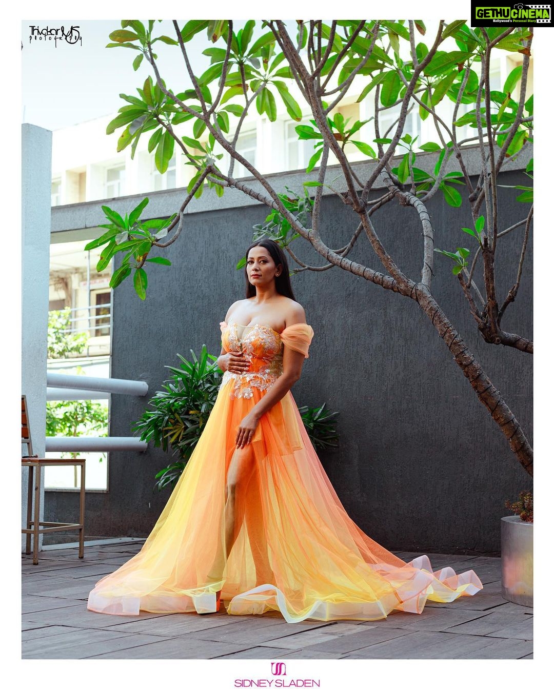 Sanjana Singh Instagram - Forever by @sidneysladenofficial #sidneysladen @sidneysladen ❤️featuring @actresssanjana