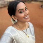 Sanjana Singh Instagram – Indian or western ? Pondicherry(Puducherry)
