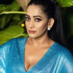 Sanjana Singh Instagram - You need to love what you see in the mirror. ❤️ . . . . . . #beconfident #strongwomen #women #fashion #ootd #modeling #model Pondicherry(Puducherry)