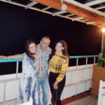 Sanjana Singh Instagram – We really had a such a amazing evening with my best friend and dad @soniaaggarwal1 @apoorvavyas1234 ❤️ Bay6 Ecr