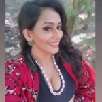 Sanjana Singh Instagram - At shooting (30/12/2022 ) Thank you for giving me joy and happiness this year. I bid you farewell and welcome another new year with lot of wishful thinking and hope. Goodbye 2022 .. Pedappai, Tamil Nadu, India