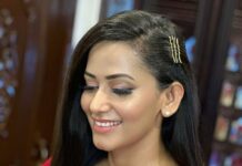 Sanjana Singh Instagram - Red is the color at the long wavelength end of the visible spectrum of light, next to orange and opposite violet. It has a dominant wavelength of ... Chennai, India