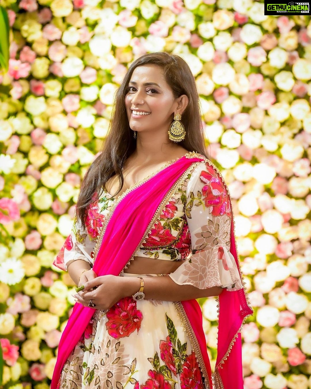 Sanjana Singh Instagram - Happiness begins with loving yourself, every beautiful inch, no matter what anyone else thinks—and forgiving yourself, too, so that you can grow ... ( costume Designer @sidneysladen @sidneysladenofficial Chennai, India