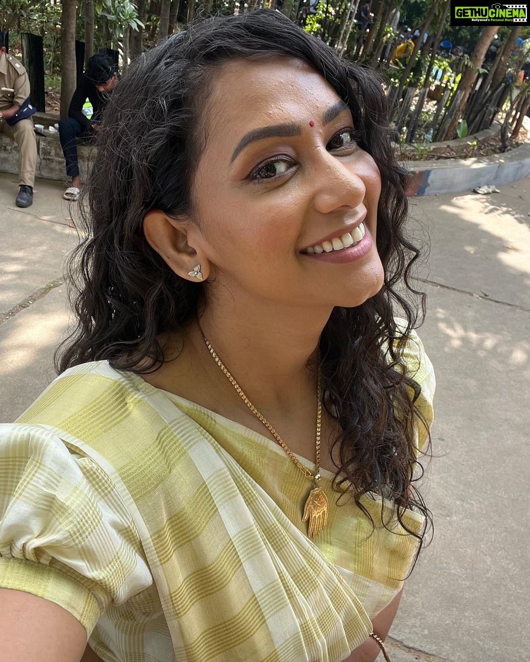 Sanjana Singh Instagram - “Stay positive and happy. Work hard and don't give up. Be open to criticism and keep learning. Surround yourself with happy, warm, and genuine ...