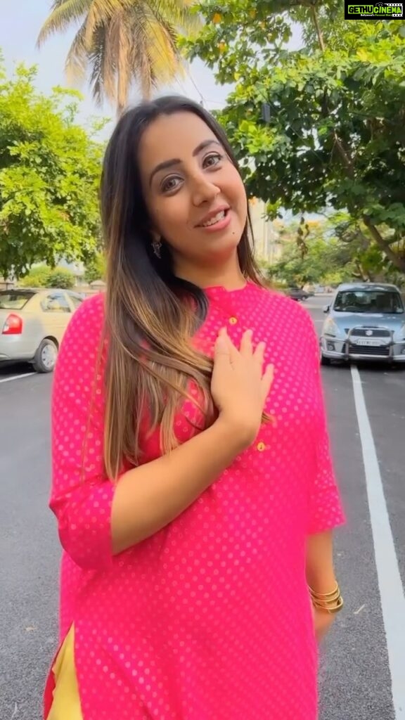 Sanjjanaa Instagram - Shopping link in my bio - caption follows ❤️ Taking a moment to appreciate the beautiful symphony of life around me. Holding a delicate flower, lost in the rhythm of a soulful song, I find a sense of inner peace and joy that’s truly overwhelming. As I’m walking down this roadside, I’m reminded of the journey that I’m on - the journey of motherhood. There’s a strange harmony in this moment - me becoming a life-giver, just like this flower blooming amidst the concrete. And making this journey even more beautiful is my incredibly comfortable and stylish pink maternity kurti from House of Zelena. Not only does it make me feel great about myself, but it also perfectly encapsulates the essence of this journey – comfort, style, and a whole lot of love. Every stitch, every seam, is a testament to House of Zelena’s thoughtfulness towards us moms-to-be. They truly understand our needs, our joys, and our journey. It’s amazing how a piece of clothing can make you feel so at home with yourself, so connected with life. Here’s to celebrating motherhood, to embracing this beautiful transformation, and to feeling great in our own skin. #MindfulMoments #HouseOfZelena #MotherhoodJourney #SanjjanaaInZelena. Karnataka, Bangalore