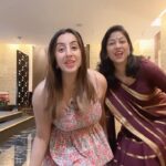 Sanjjanaa Instagram - My friend @dr.k.shilpireddy & I wish u all @official_dermacol_india Top by @labelshiprabohara , styled and shoot concept by miss Rashmi @iyra_designstudio . #happynewyear #sanjjanaa #sanjanagalrani #alarikpasha #sanjana #sanjjanaagalrani #huggies #pampers #indianactress #indianmom #indiankids #indiankidswear #actressmomhustle #princealarik #gynacology Telangana Hyderabad