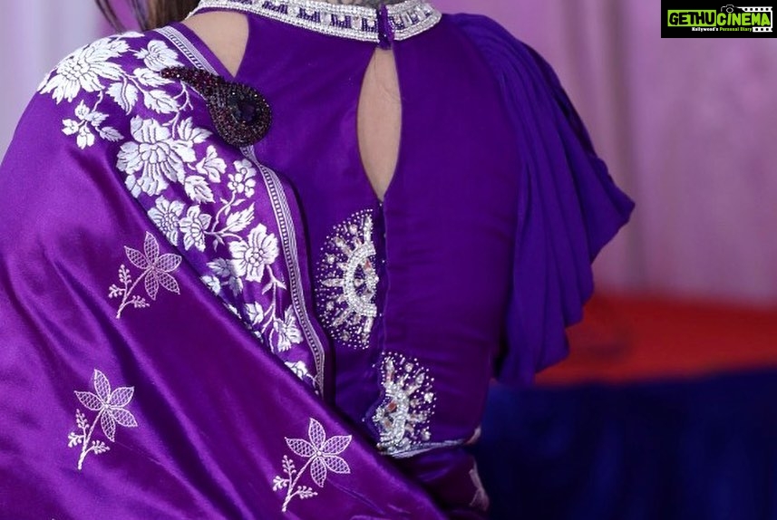 Sanjjanaa Instagram - @banaras_gallery_hyd beautiful saree … beautiful loves curated with stone work online piece of Banarasi purple cloth by miss Rashmi of @iyra_designstudio , Thanx @ashahairandmakeup to have made me look so beautiful in my relatives, wedding Karnataka, Bangalore
