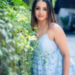 Sanjjanaa Instagram - Life is too short and fast by the time We realise 2022 also is over. I am so grateful #gratitudeful to all of you who Have made my year so special .. also special extra thanks to people who have been rude backbiting been mean … as you have thought me the most precious lessons of my life .. ❤️ you have only made me more wiser and beautiful … Life is a lot shorter than we can imagine to have hatred & grudges in our hearts ❤️ . I am very thankful in the Almighty that after every thing that I have gone through in the years of my life, it is only made me more humble grounded and gracious !!!! Perhaps I have become the strongest version of myself in every way possible . ❤️ Beautiful hair & make up by @gotomirrors Hyderabad . If you want to learn Make Up u must enrol in Mirrors Academy. They are the best in india . Styled by miss Rashmi @iyra_designstudio . Photography by Keshav @teamkeshuphotography . #sanjjanaa #sanjanagalrani #alarikpasha #sanjana #sanjjanaagalrani #huggies #pampers #indianactress #princealarik #indianmom #indiankids #indiankidswear #actressmomhustle #princealarik #glammom Mirrors Salons And Academy