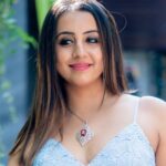 Sanjjanaa Instagram - Life is too short and fast by the time We realise 2022 also is over. I am so grateful #gratitudeful to all of you who Have made my year so special .. also special extra thanks to people who have been rude backbiting been mean … as you have thought me the most precious lessons of my life .. ❤️ you have only made me more wiser and beautiful … Life is a lot shorter than we can imagine to have hatred & grudges in our hearts ❤️ . I am very thankful in the Almighty that after every thing that I have gone through in the years of my life, it is only made me more humble grounded and gracious !!!! Perhaps I have become the strongest version of myself in every way possible . ❤️ Beautiful hair & make up by @gotomirrors Hyderabad . If you want to learn Make Up u must enrol in Mirrors Academy. They are the best in india . Styled by miss Rashmi @iyra_designstudio . Photography by Keshav @teamkeshuphotography . #sanjjanaa #sanjanagalrani #alarikpasha #sanjana #sanjjanaagalrani #huggies #pampers #indianactress #princealarik #indianmom #indiankids #indiankidswear #actressmomhustle #princealarik #glammom Mirrors Salons And Academy