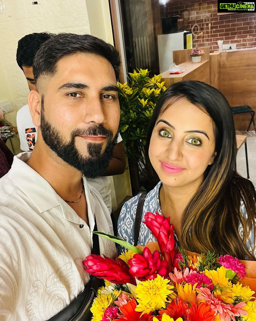 Sanjjanaa Instagram - It was a pleasure working with you @sanjjanaagalrani at the launch of belgium waffles in HSR. Look forward for more amazing associations. All the peeps in bangalore go try out the amazing new waffles place in HSR - The Belgium waffles Factory #sanjjanagilrani #waffles #launchday #wafflesfactory #indianactor #sanjjana #explore #belgiumwaffles #bangalorefoodies #launchspecial #celebrity
