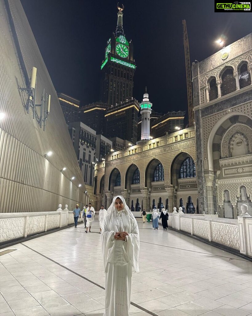 Sanjjanaa Instagram - It was such a beautiful feeling to be performing Umrah with my family . My stay was organised by @cosmictours … I was professionally mentored by Mr . Ibrahim ji @mufazzal.cosmic … follow them & book all ur international tours with them . it was my sons very first birthday on may 19th , and what better way to celebrate it that perform “Umrah” on his birthday & thank Allah for all the small & big eternal happiness & peace we are blessed with . The view from my room is very precious , it’s told that when the royalties of the world travel to Mecca they are offered with such a Room & view , on the top most floors in the Haram , it was so convenient for me to perform namaz 6 times a day from my room with this wonderful view towards Kaba - Shareef , Though this was my first trip and my very first “ Umrah “ I stayed here for four days and three nights in Mecca .. I took this opportunity to perform my very first “Umrah” followed by my 2nd “Umrah” too very systematically following and respecting every rule in the Islamic tradition heart fully … I took this opportunity to pray for not just my known people but for every one in the world in immense pain , worries … & stress . More love and positive energy to all .. from Mecca . Releasing complete detailed videos of my umrah on YouTube … look for “sanjugalrani” on YouTube & subscribe now . Mecca, Saudi Arabia