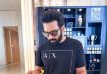 Santhanam Instagram - Life is short, Make it sweet