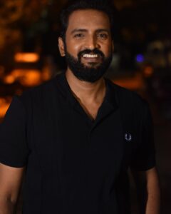 Santhanam Instagram - Look for @zeetamizh presents SaReGaMaPa Season 3 | Grand Finale.

Polo t shirt:  @fredperry 
Denim: @boss 
Shoes: @gucci (GG low-top sneakers) 

Style by: @simran_jha_1111 
Pictures: @shotsbyuv @sakthi_fpv @sat_narain