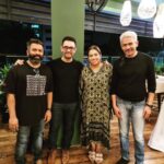 Santhosh Narayanan Instagram - Laughed, Cried, and celebrated the life of #lalsinghchaddha with the man himself. Best wishes @advaitchandan @aamirkhanproductions @ipritamofficial and the amazing team. Thank you @udhay_stalin sir for hosting us 🎁🎁. Life is like a box of chocolates !