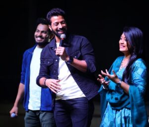 Santhosh Prathap Instagram - If our purpose in life is to only love, smile, and spread happiness, this world would be the place where God resides. #love #life #happiness #oneness #gratitude #grateful
