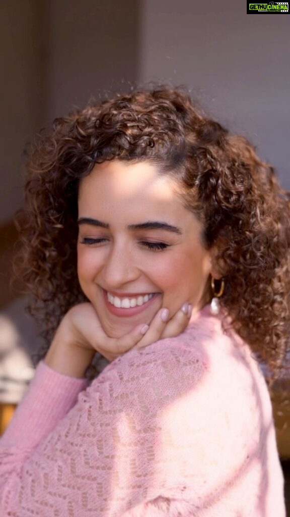 Sanya Malhotra Instagram - I am most confident in my authentic self, and my hair is a huge part of my personality. I love my curls! And just like you, my hair also requires that extra attention and care. ❤️ And for that I trust - HK Vitals Biotin Gummies. 🍓 With 100% RDA of Biotin derived from clean plant-based source, these gummies enhance the keratin production in your hair and makes them stronger. They also contain hair-friendly nutrients like Zinc, folate, Vitamin A, C and E. #GoodnessGummified Consuming them regularly has not only reduced my hair fall, but it has promoted new hair growth. These Biotin gummies are vegan, gluten-free & have no preservatives. Visit hkvitals.com to get yours. Use my code SANYA10 to get an additional off. @hkvitals #HKVitals #ad #collab