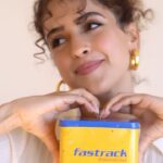 Sanya Malhotra Instagram - Vibes so mixmatched, even my cupid would say #itfits 🥹 @fastrackworld is that cupid in my life 💖 Tell me about your mixmatched stories w your bae. P.S: 🐈 are also allowed #ad