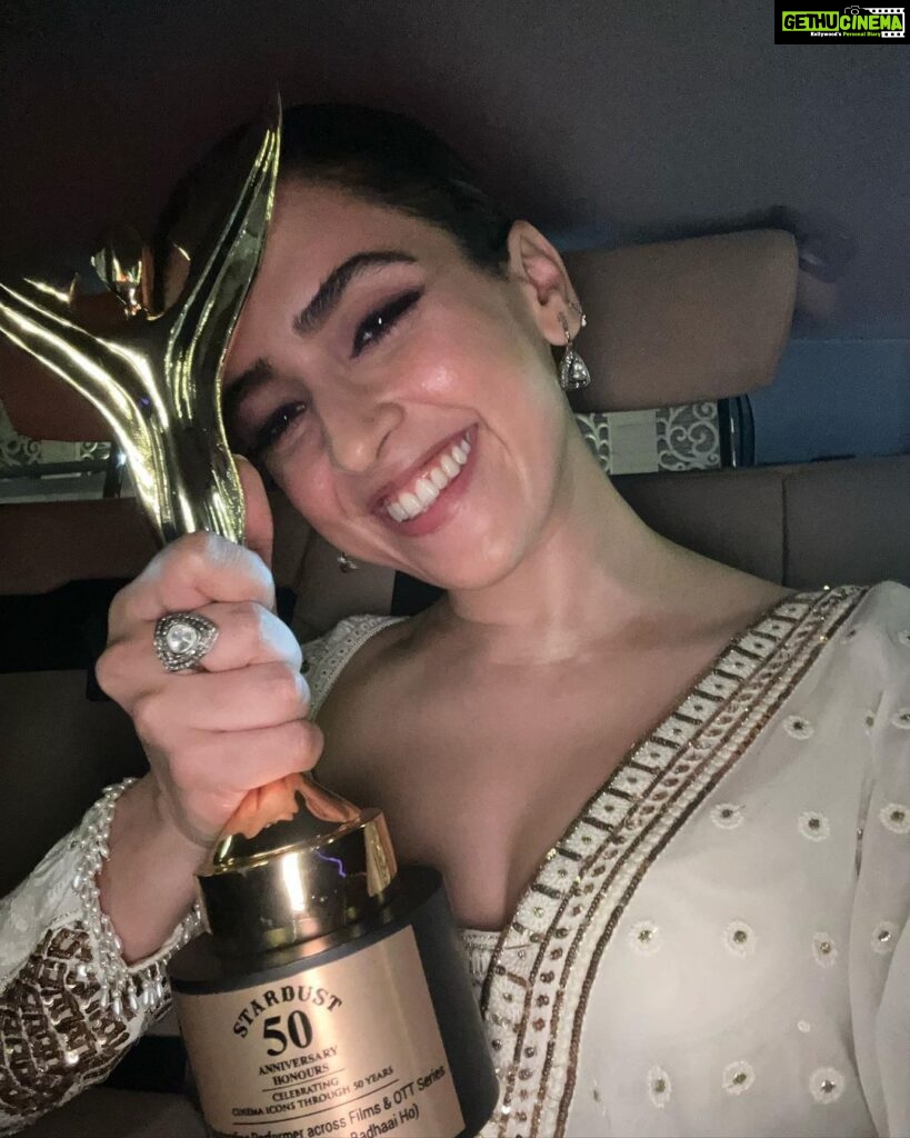 Sanya Malhotra Instagram - 💖 Thank you #StardustAwards for the honors 💕💃