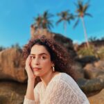 Sanya Malhotra Instagram - 🏝️✨