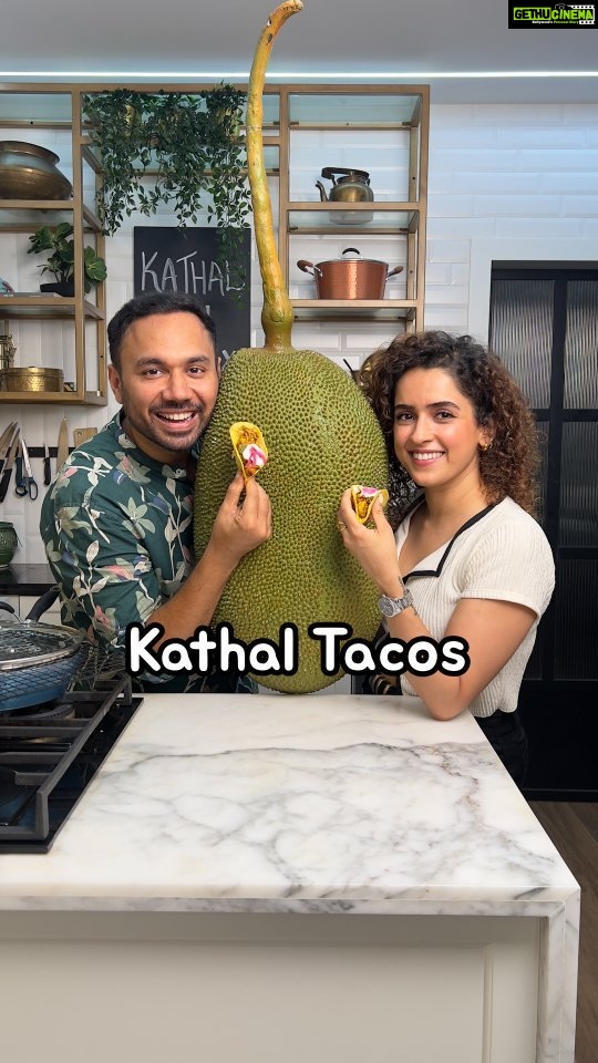 Sanya Malhotra Instagram - Must try recipe of KATHAL 🌮 at home! Don't forget to make this recipe and enjoy the movie KATHAL which comes to Netflix on May 19th! Dost @sanyamalhotra_ will not only make you smile and giggle but will leave you with a great message too! Chalooooo let's find and cook this #Delishaaas Kathal taco. . . #kathal #jackfruit #recipe #movies #tacos #tacotuesday