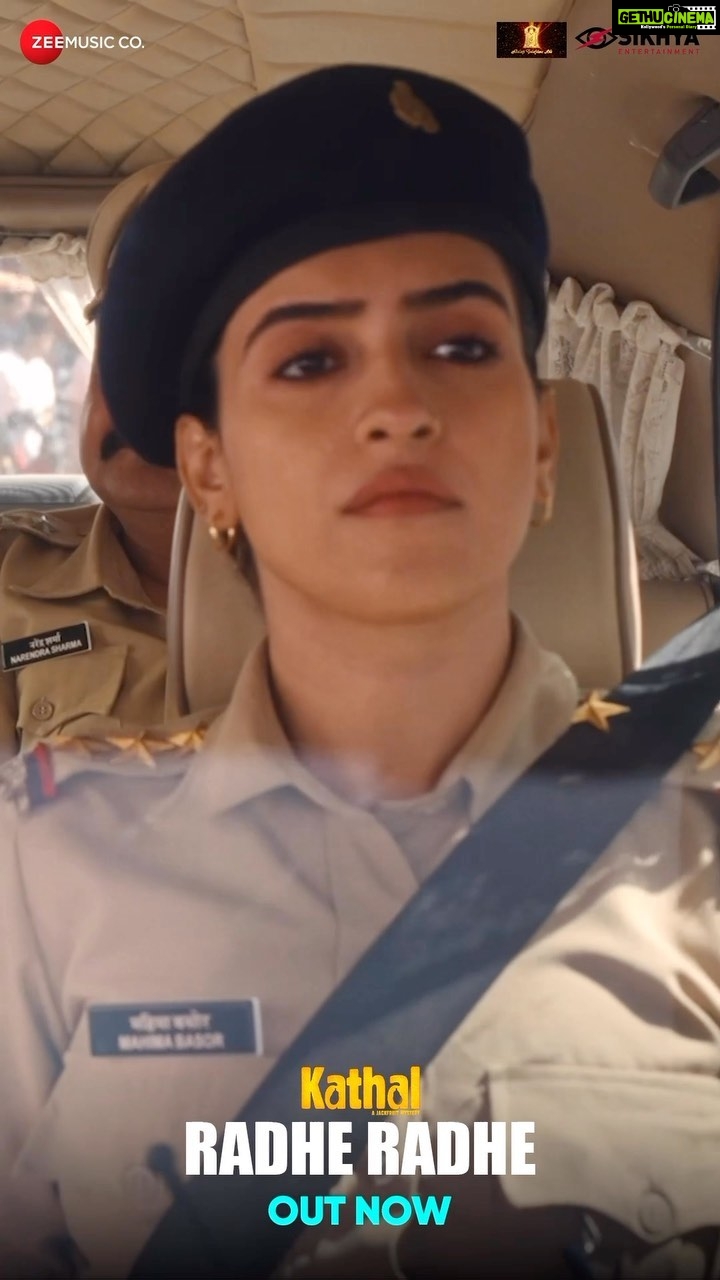 Sanya Malhotra Instagram - #RadheRadhe FULL SONG OUT NOW!ππ Solving #Kathal ki mystery on May 19th, only on Netflix! Singer: @rituraj_official Music: @ramsampathofficial Lyrics: @ashokmishraa40 @anantvjoshi @yashowardhanm @guneetmonga @ektarkapoor @achinjain20 @shobha9168 @ruchikaakapoor @ashokmishraa40 @vijayraazofficial @rajpalofficial @imsarafneha @govindpandey07 @buntyshashi @guchagurpal @netflix_in @Sikhya @balajimotionpictures #BalajiMotionPictures @zeemusiccompany