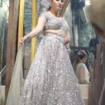 Sapna Choudhary Instagram - Chin-up, princess. 👸 @tseriesofficialharyanvi @i_shiva_choudhary @naveenvishubaba @iamyashbayla @iamsukhbirgill #sapnachoudhary #sapna #sapnachaudhary #sapnachaudharyharyanvi #sapnaharyanvi #desiqueen #trendingreels #haryanvi #positivity #thankgodforeverything