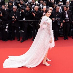 Sapna Choudhary Instagram - Here’s the second look of Red Carpet! 
“Moments that will last a lifetime” ✨

👗: @rubyfang_official 
💃🏼: @itssapnachoudhary 
💄: @achal_the_creative_artist 

#CannesFilmFestival2023 #Cannes2023 #RedCarpet #festivaldecannes