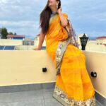 Sapna Choudhary Instagram - *Khule Khule Baal* #KhuleKhuleBaal is the ultimate mood lifter😍, bringing a smile to your face😃 and a skip to your step💃🏻 @masoomsharmaofficial @gulshan_music_official @officialbittusorkhi @tseriesofficialharyanvi #sapna #sapnachoudhary #sapnachaudhary #sapnaharyanvi #sapnachaudharyharyanvi #desigirl #desiqueen #haryanviqueen #trending #post #instaphoto #positivity #positivevibes #thankgodforeverything