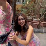 Sara Ali Khan Instagram - Let me show you some interesting ways to Gaslight 💁🏻‍♀️👻 Sit tight, wait for Friday Night 📺🍿⏰ 31st March on @disneyplushotstar