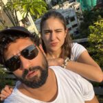Sara Ali Khan Instagram - Kal milte hai ✌🏼⏰