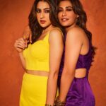 Sara Ali Khan Instagram - Girl Power 💥💛💜 @chitrangda 📸: @tejasnerurkarr 💄: @vardannayak 💇‍♀️: @the.mad.hair.scientist 👗: @lakshmilehr @davidkomalondon