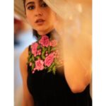 Sara Ali Khan Instagram – 💕💚💖💐