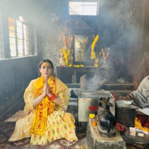 Sara Ali Khan Instagram - Jai Bholenath 🕉️🙏🏻🔱❤️
#mahashivratri #harharmahadev