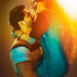 Sara Ali Khan Instagram - Romantic? Ya dramatic? ❤️💔❤️‍🩹 Kya lagta hai aapko, kaisi hone waali hai humari kahani? 🤔 #ZaraHatkeZaraBachke Trailer Out tomorrow In cinemas on June 2, 2023 @vickykaushal09 @laxman.utekar #DineshVijan #JyotiDeshpande maitreybajpai @nazakat.husn @sharadakarki @pvijan @maddockfilms @officialjiostudios @sachinjigar @saregama_official