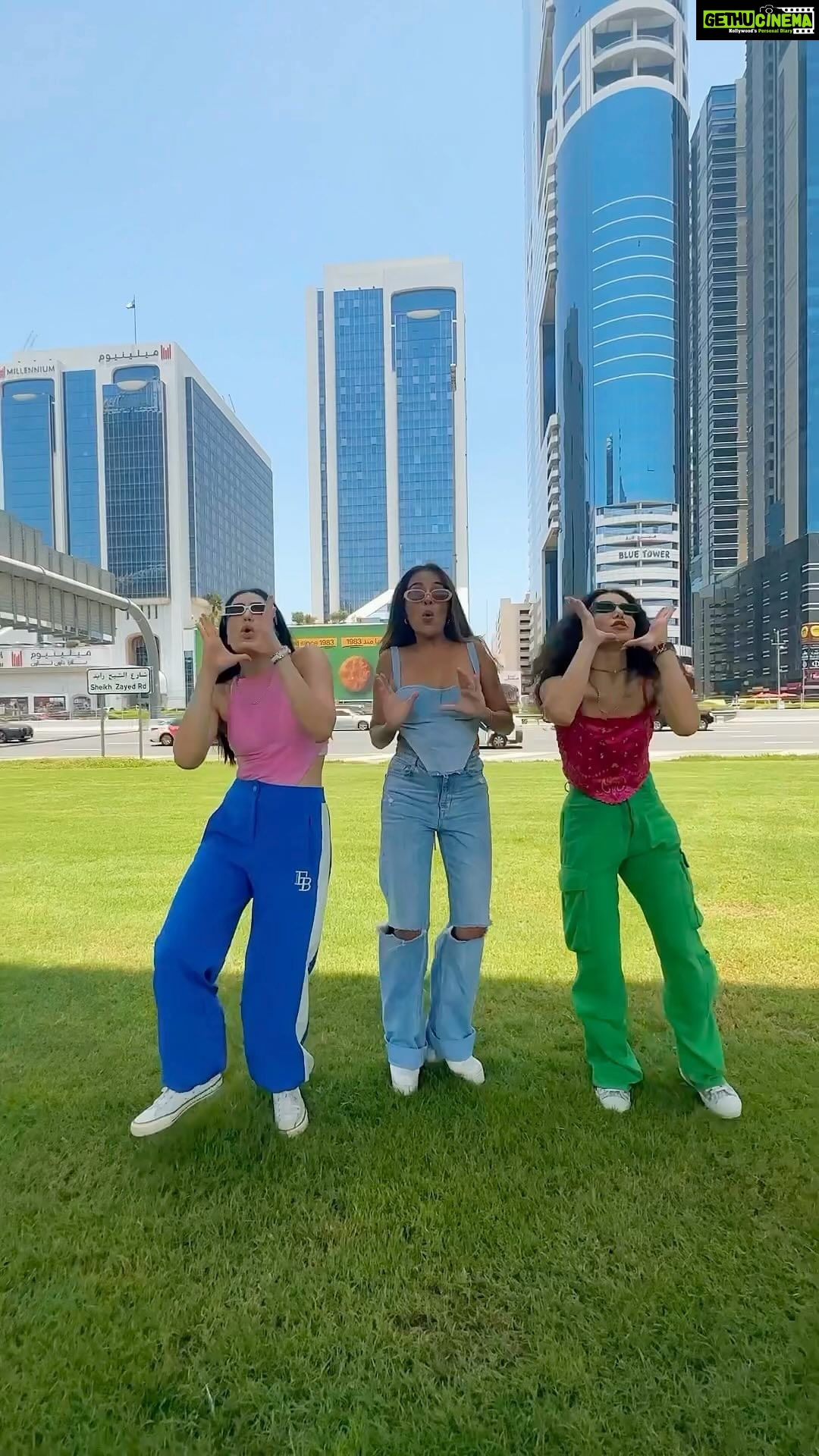 Sara Gurpal Instagram - Can you guesss the temperature currently in Dubai ??? OMG