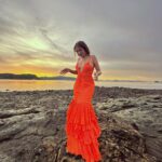 Sara Gurpal Instagram – #SaraKehndi Can you guess my favourite colour ?? @thessarasshop 🤍 The Naka Island, a Luxury Collection Resort & Spa, Phuket