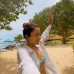 Sara Gurpal Instagram - #Sarakehndi My God I’m in love with @nakaislandphuket . . . . #saragurpal#saraians#travelwithSara#travel#naka