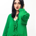 Sarah Khan Instagram - 🦚💕 @magtheweekly Wearing @velvet.collection_