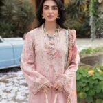 Sarah Khan Instagram - @meeras.ns 💕