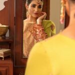 Sarah Khan Instagram - @rangrasiya.official 💕