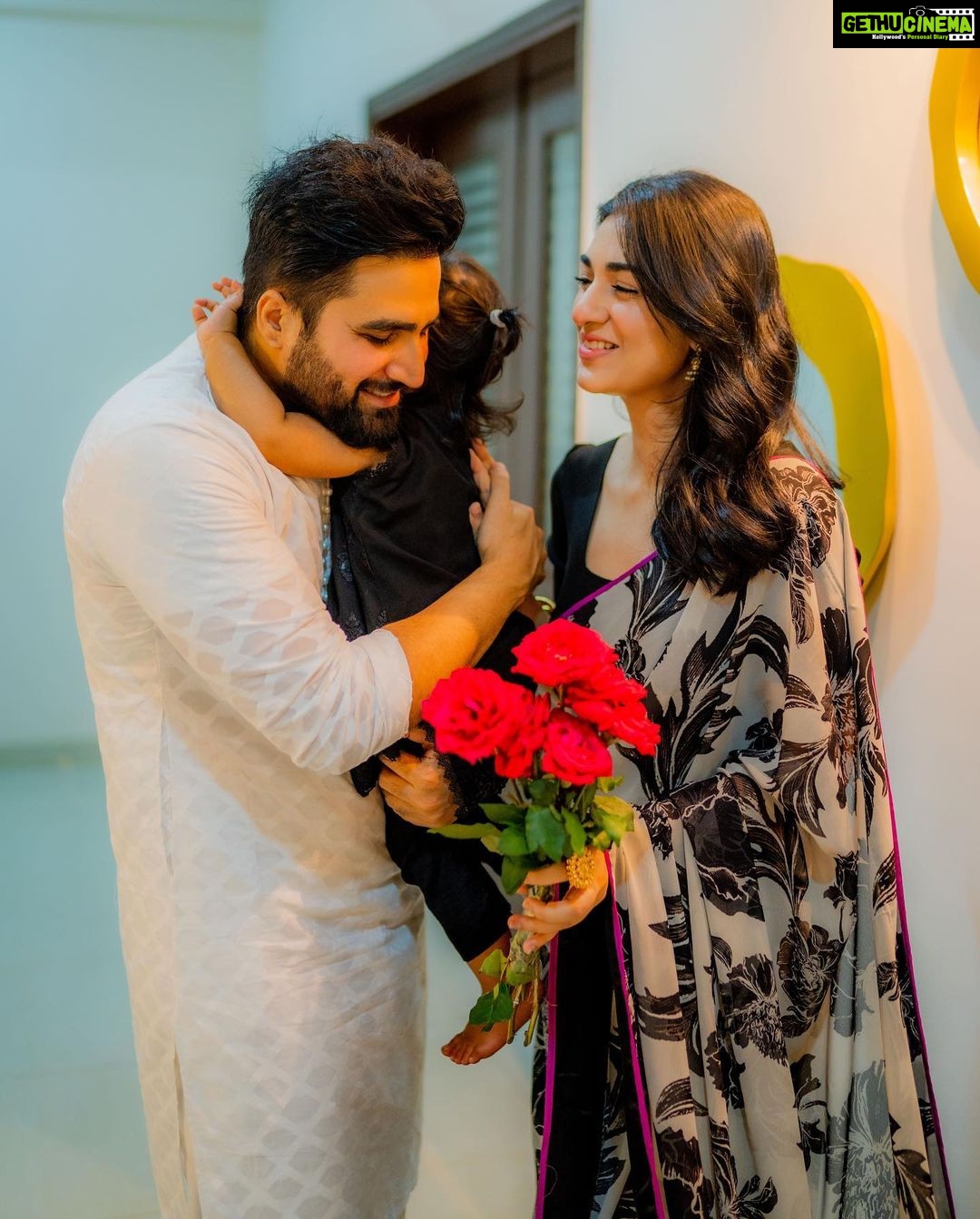 Sarah Khan - 556.5K Likes - ♥️ عید مبارک