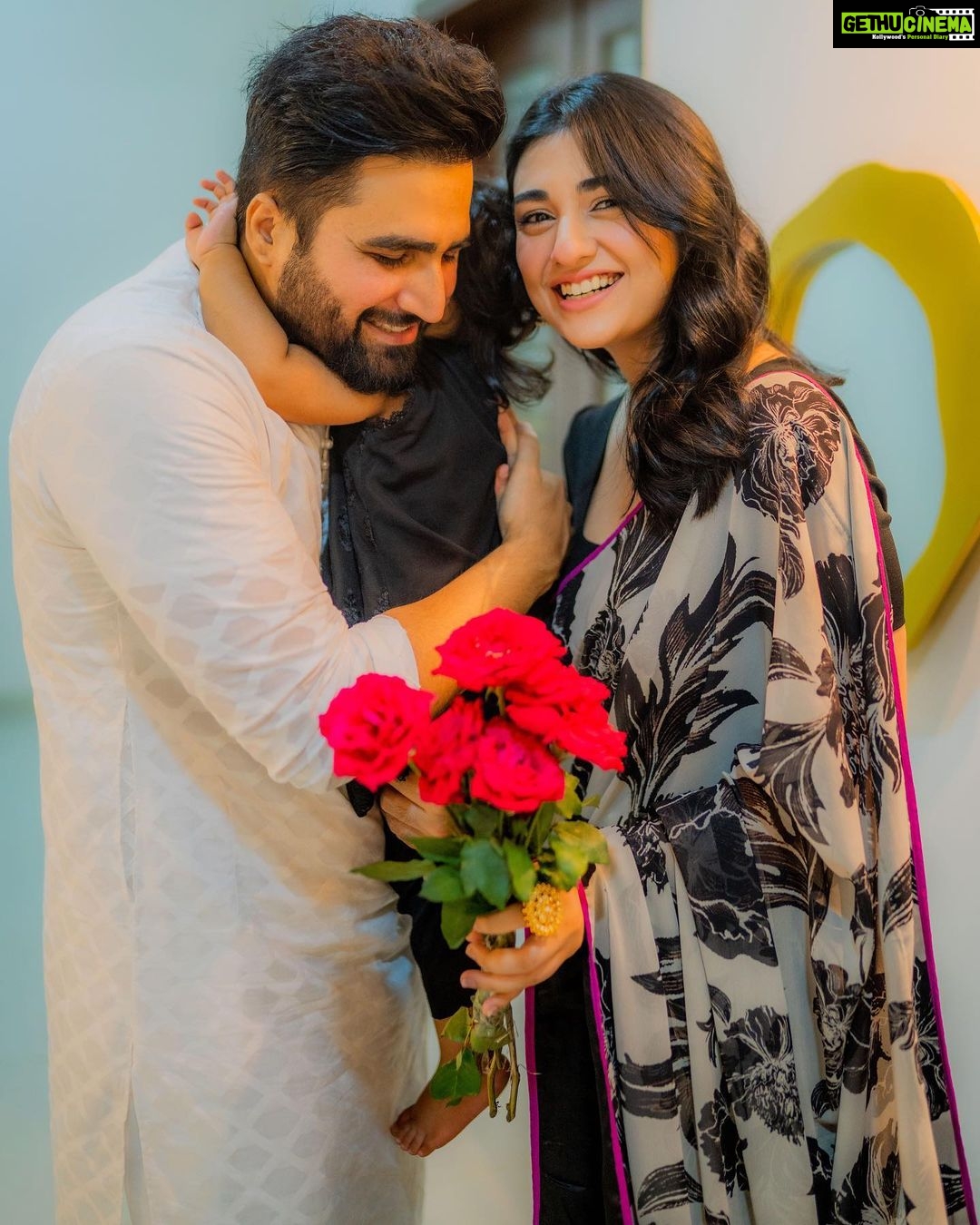 Sarah Khan - 556.5K Likes - ♥️ عید مبارک
