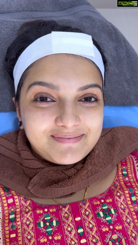 Saranya Mohan Instagram - Gorgeous Actress/Dancer @saranyamohanofficial at our Clinic… Hydrafacial Pro…