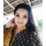 Saranya Mohan Instagram – Hello😊