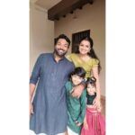 Saranya Mohan Instagram – 🥰🥰❤

@swami_bro