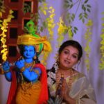 Saranya Mohan Instagram - ❤🥰 Happy Vishu 📷 @vivek_kovalam