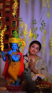 Saranya Mohan Instagram - ❤🥰 Happy Vishu
📷 @vivek_kovalam
