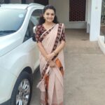 Saranya Mohan Instagram - Hello there! Copper Tissue Ajrakh Patch Set Mundu from @_mayuracouture_