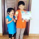Saranya Mohan Instagram – എടാ, ഭയങ്കരൻ ചേട്ടാ!